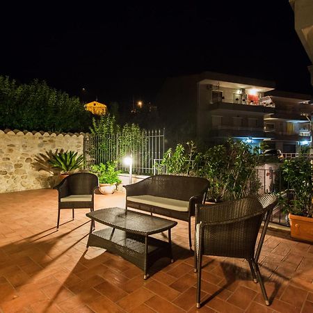 A Casa Nostra Residenza Di Charme Bed & Breakfast Candela ภายนอก รูปภาพ
