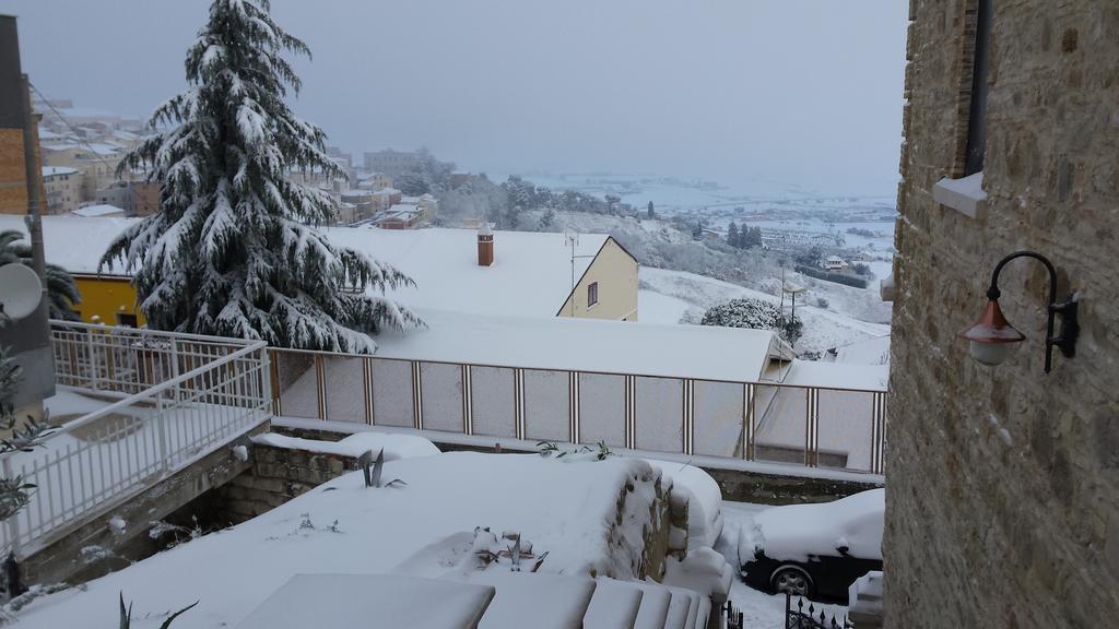 A Casa Nostra Residenza Di Charme Bed & Breakfast Candela ภายนอก รูปภาพ