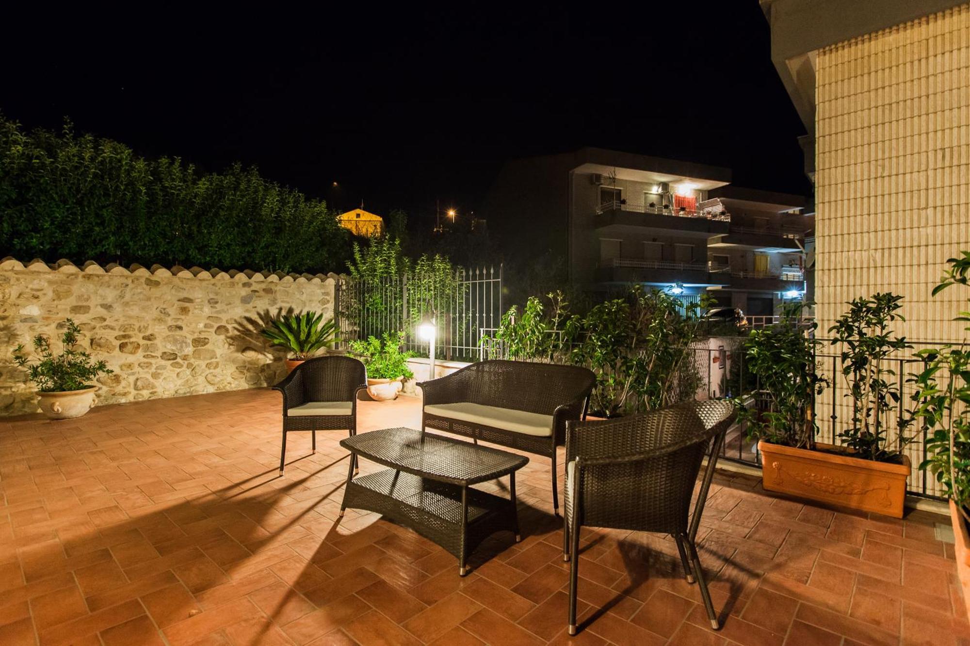 A Casa Nostra Residenza Di Charme Bed & Breakfast Candela ภายนอก รูปภาพ
